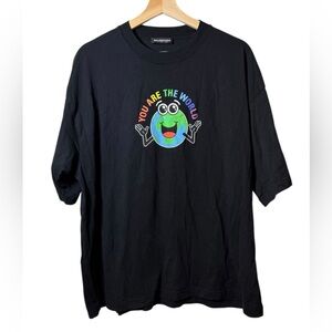 Balenciaga 2019 World Print Graphic T-Shirt in Black Size Unisex Large